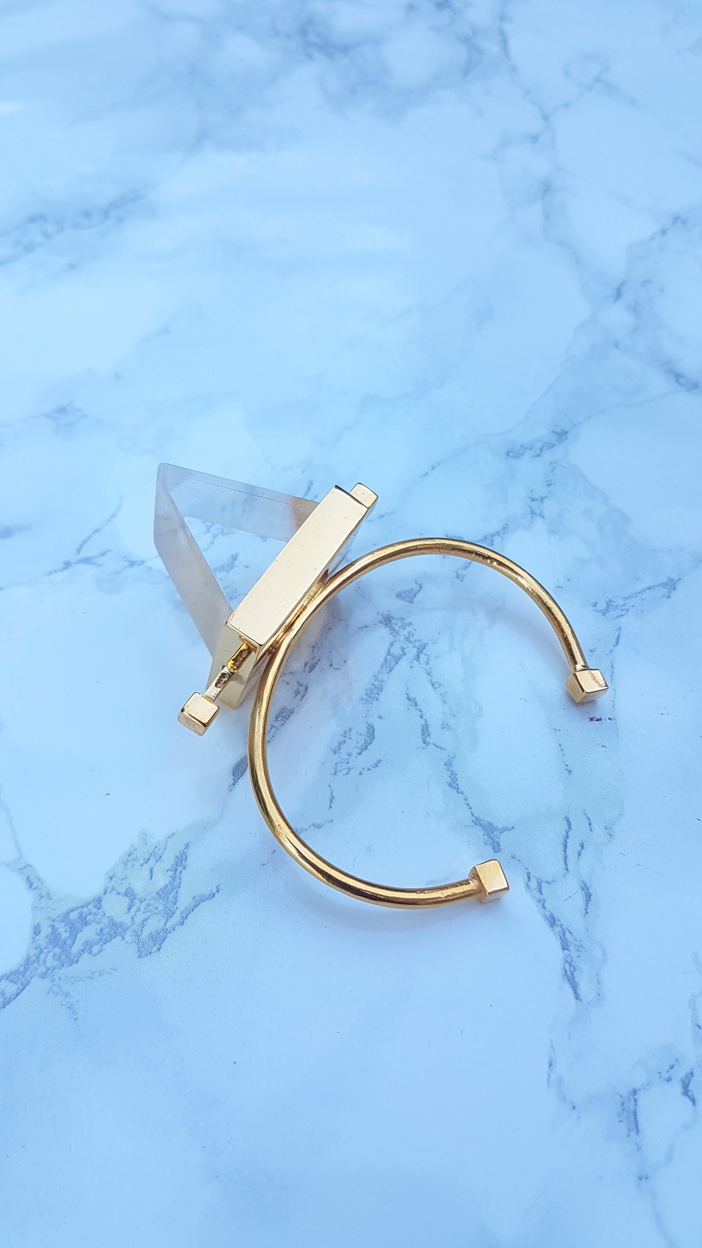 The Pyramid bracelet in clear