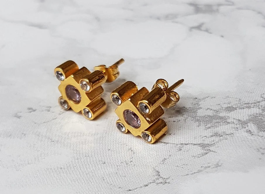 Lily crystal studs- Gold & Pink