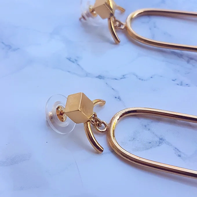 Deco Pearl earrings
