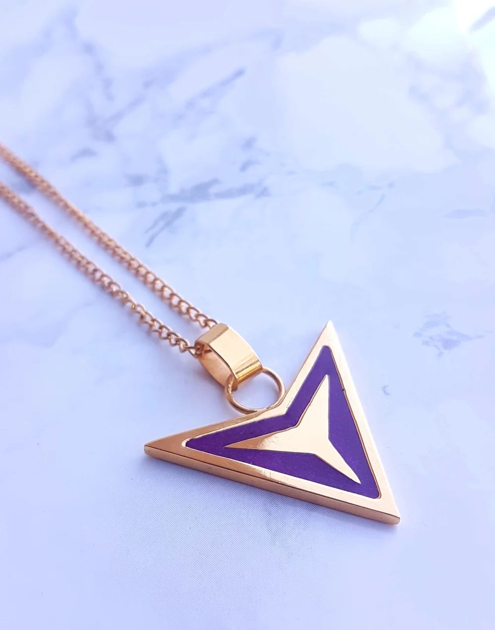 Tri-Metric Pendant necklace