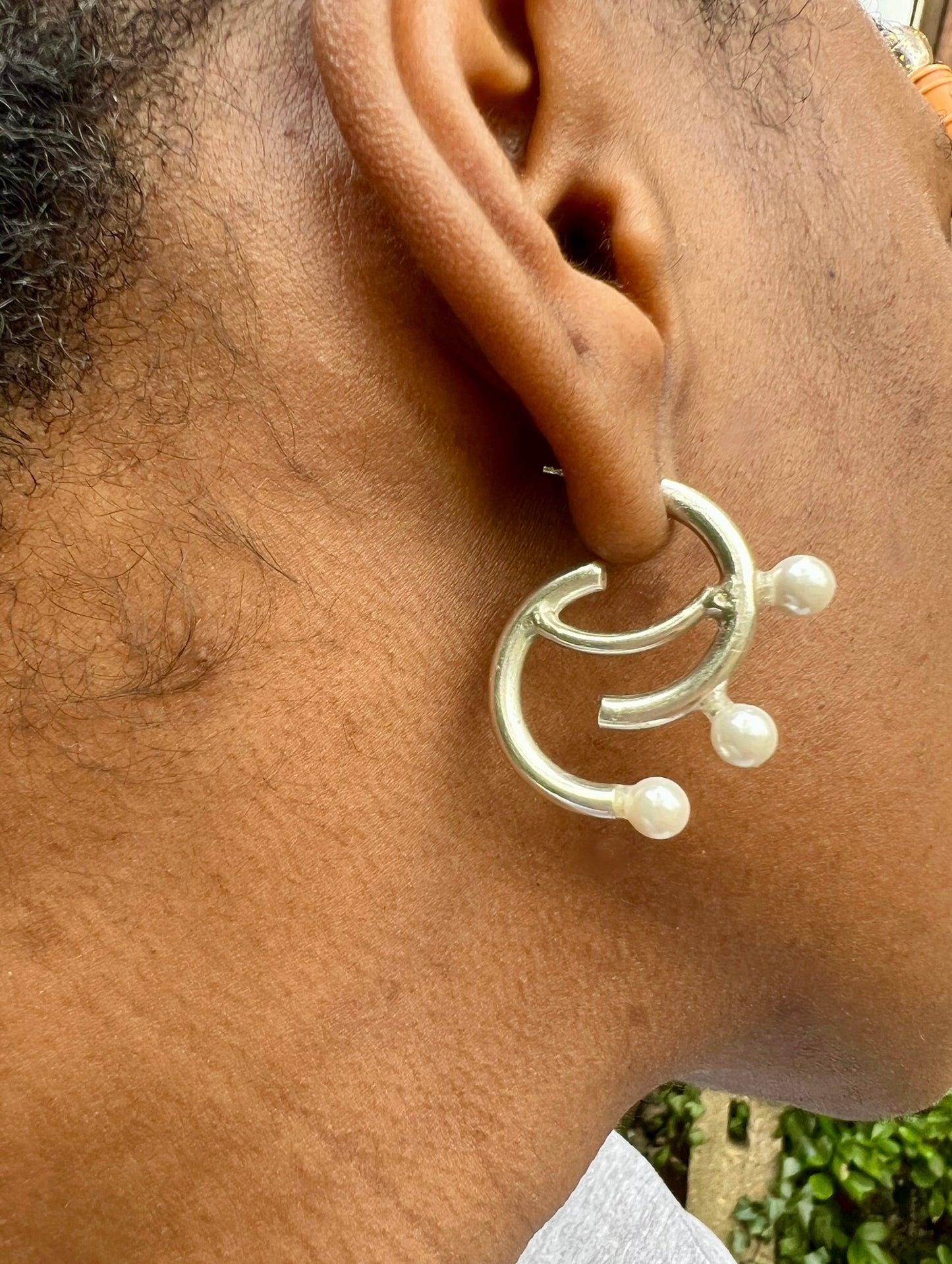 Swirl Pearl earrings in Sterling Silver (Pre-order)