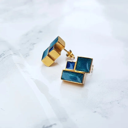 Deep Ocean Studs